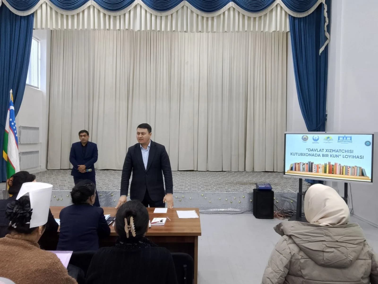 #Davlat_xizmatchisi_kutubxonada_bir_kun