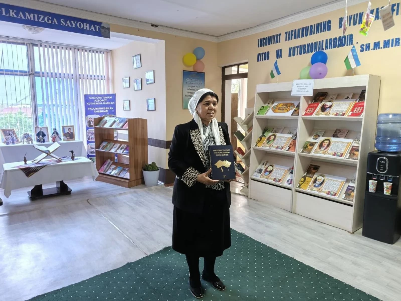 #State_civil_servants_at_the_library #Youth_Day