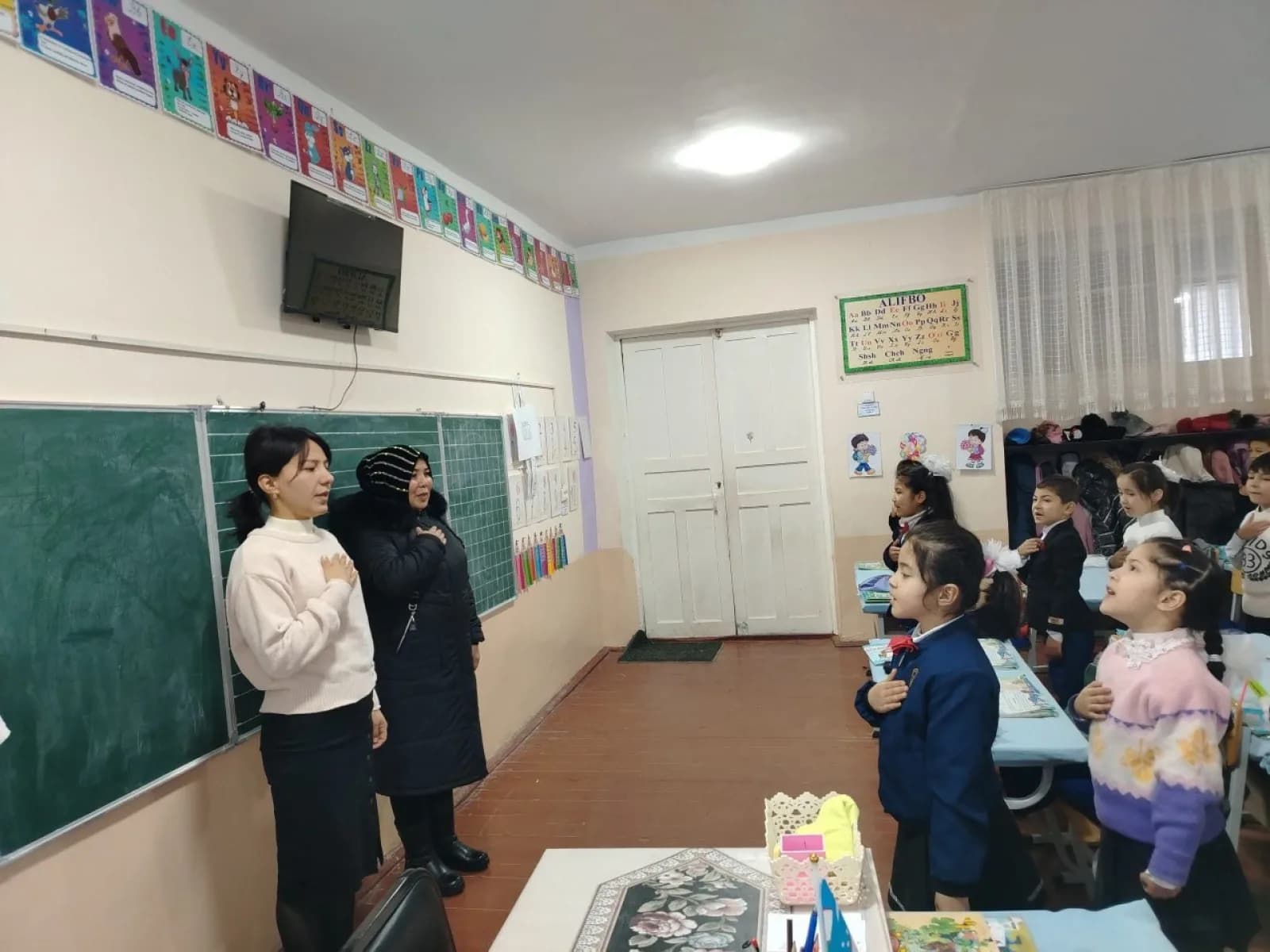 #Madhiyam_dunyo_uzra_taralib_tur Staff of the Fergana District Information and Library Center: the Anthem of the Republic of Uzbekistan was adopted